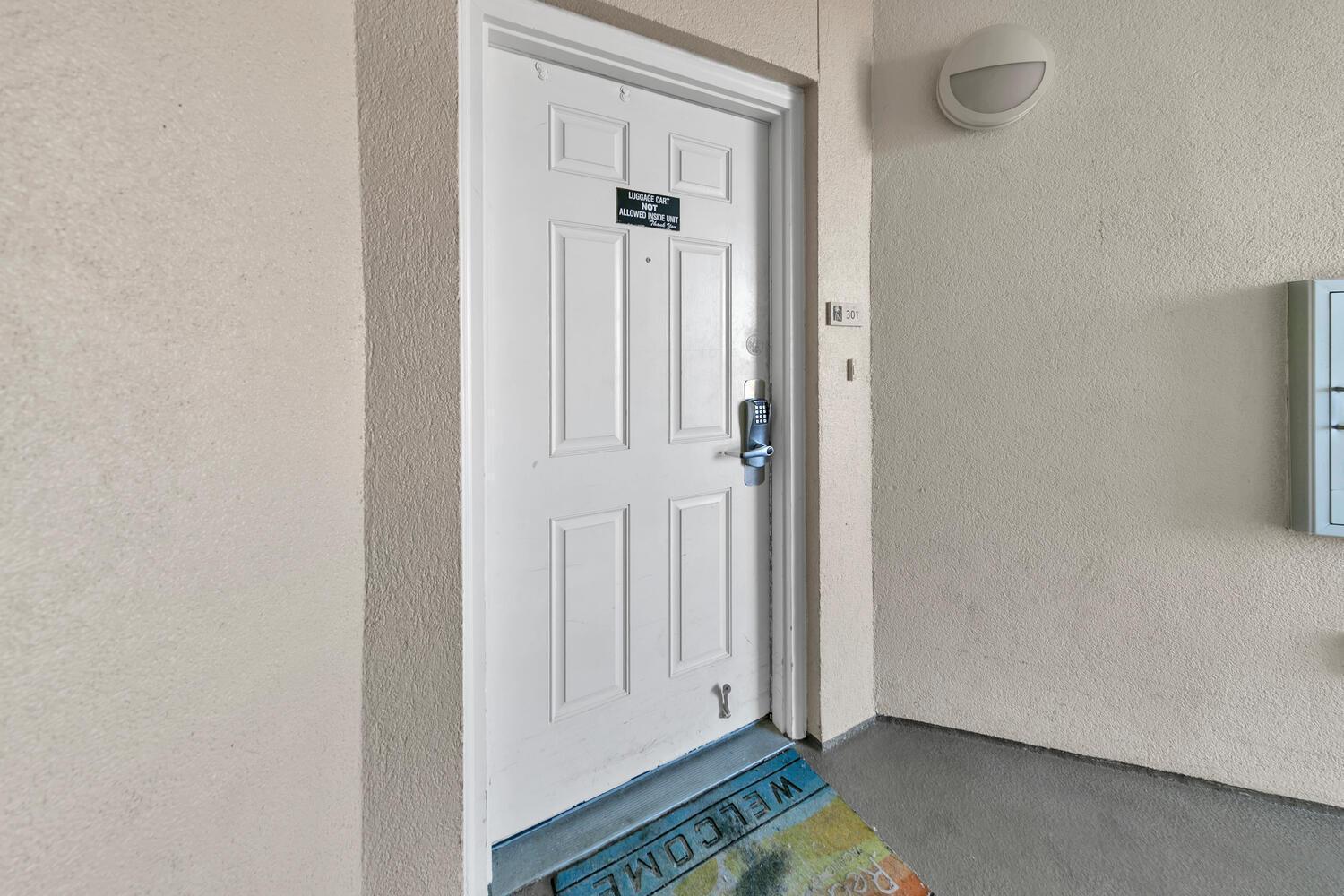 Majestic Beach Towers 1-301 Panama City Beach Exterior photo